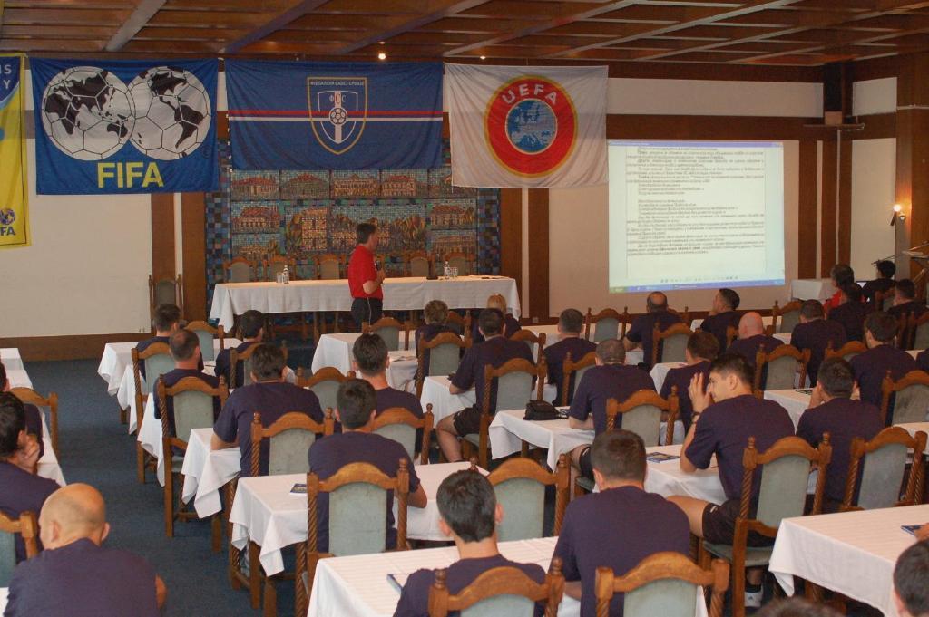 Sumarice Hotel Kragujevac Kültér fotó